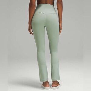 Lululemon Align High-Rise Mini-Flared Pants Extra Short Palm Court Size 4